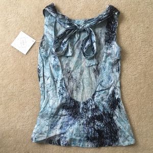 NWT Pretty silk open back top by Lorick